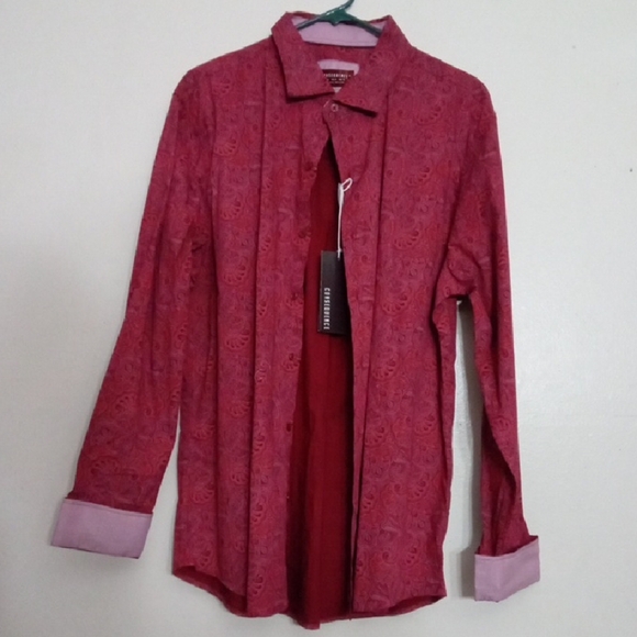 Elegant Men's Red Paisley Shirt - Picture 1 of 6